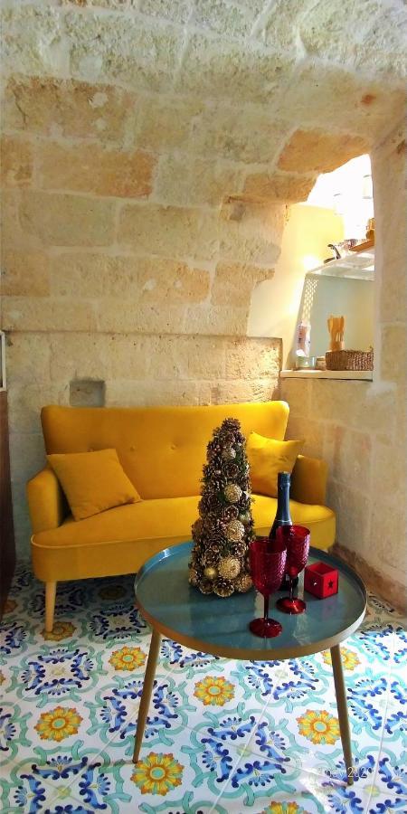 My Monopoli - Casa Dei Fiori Suite "Mimosa" Casa D'Epoca Exteriör bild